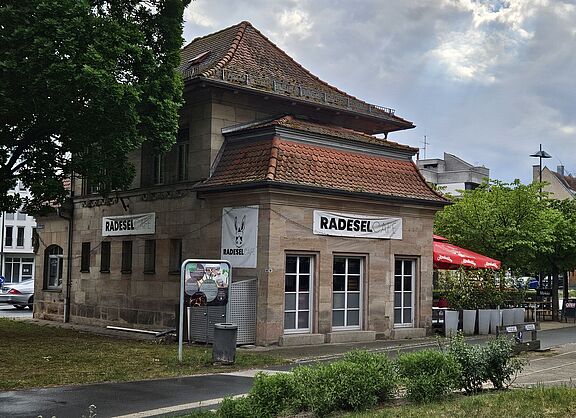 Radler Treff im Radesel Café