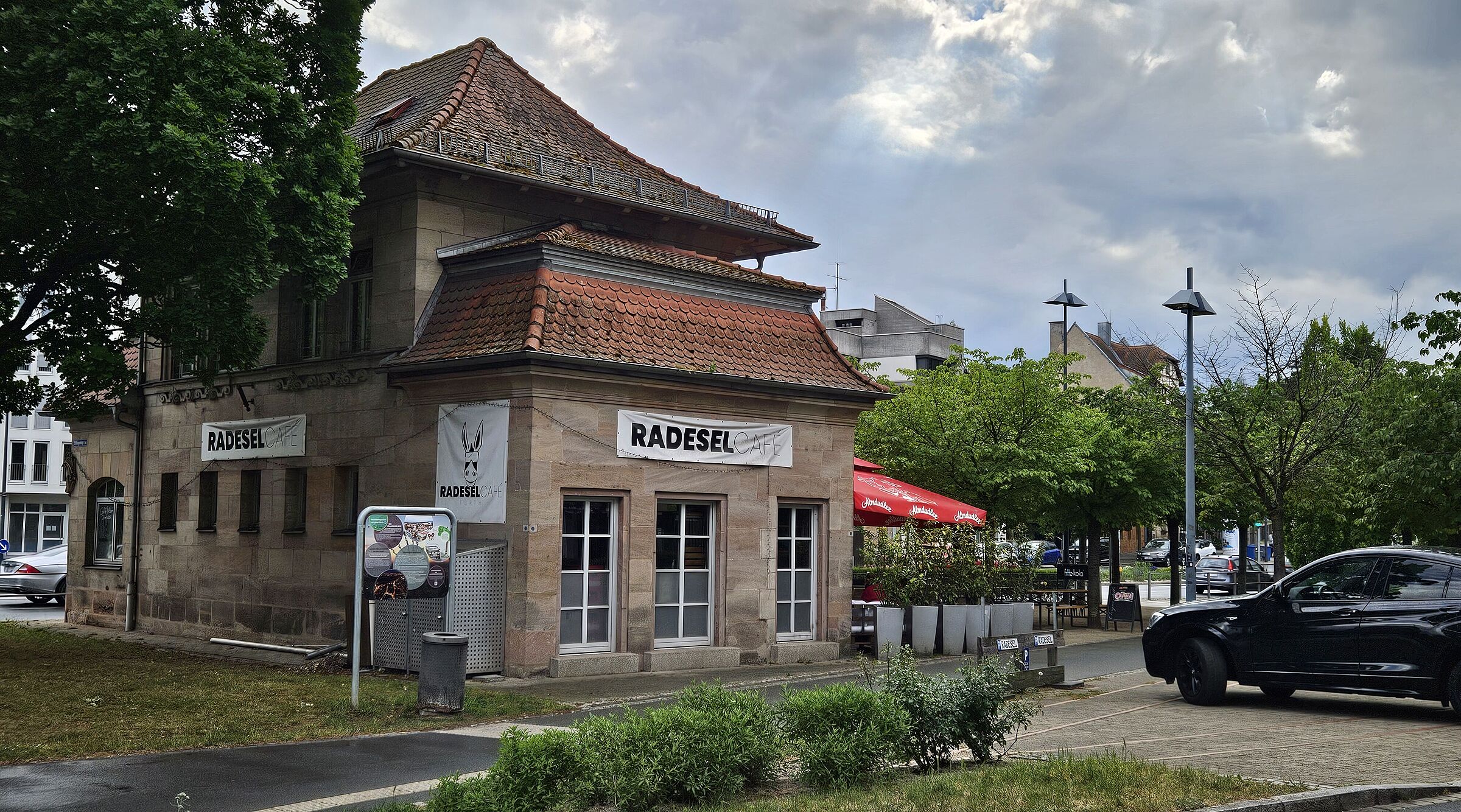 Radler Treff im Radesel Café