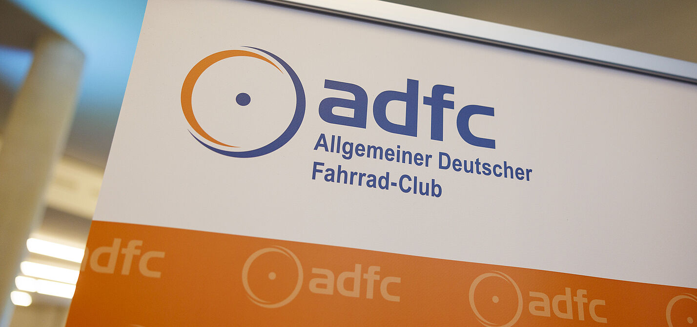 Rollup mit ADFC-Logo